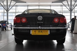 2010款大众辉腾V6
