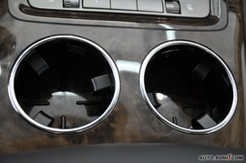 2010款大众辉腾V6