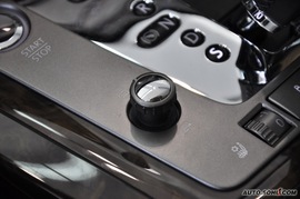 2010款大众辉腾V6