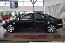 2010款大众辉腾V6