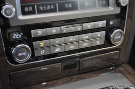 2010款大众辉腾V6