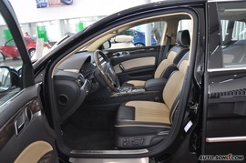 2010款大众辉腾V6