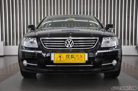 2010款大众辉腾V6