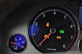 2010款大众辉腾V6