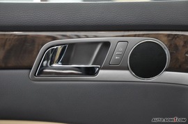 2010款大众辉腾V6
