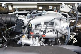 2016款三菱帕杰罗3.0L自动尊贵版