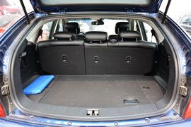 2014款双龙爱腾2.0T四驱自动豪华柴油版