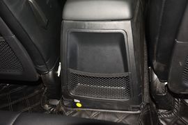 2014款双龙爱腾2.0T四驱自动豪华柴油版