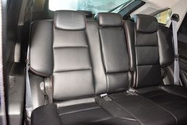 2014款双龙爱腾2.0T四驱自动豪华柴油版