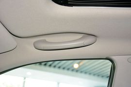 2014款双龙爱腾2.0T四驱自动豪华柴油版