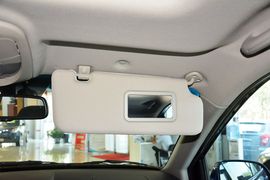 2014款双龙爱腾2.0T四驱自动豪华柴油版