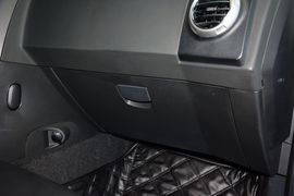 2014款双龙爱腾2.0T四驱自动豪华柴油版