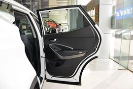 2015款现代全新胜达2.0T自动四驱智能型