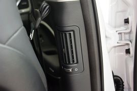 2015款现代全新胜达2.0T自动四驱智能型