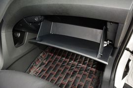 2015款现代全新胜达2.0T自动四驱智能型