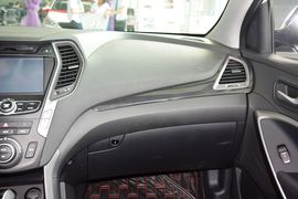 2015款现代全新胜达2.0T自动四驱智能型