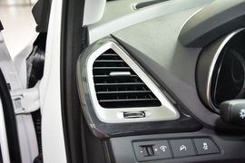 2015款现代全新胜达2.0T自动四驱智能型
