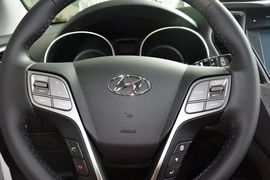 2015款现代全新胜达2.0T自动四驱智能型