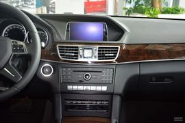 2015款奔驰E200L改款