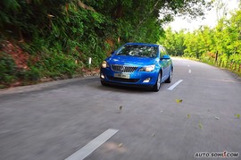 2010款别克英朗1.6T试驾