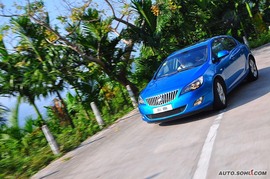 2010款别克英朗1.6T试驾