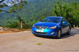 2010款别克英朗1.6T试驾