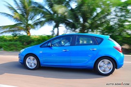 2010款别克英朗1.6T试驾