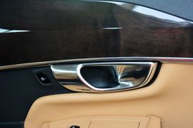 2015款沃尔沃XC90