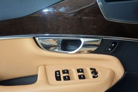 2015款沃尔沃XC90