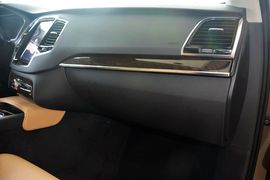 2015款沃尔沃XC90