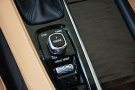 2015款沃尔沃XC90