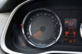 2015款雪佛兰赛欧3