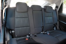 2014款双龙爱腾2.0T两驱手动进取柴油版