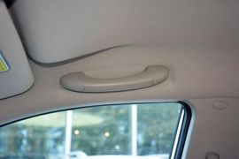 2014款双龙爱腾2.0T两驱手动进取柴油版