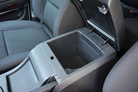 2014款双龙爱腾2.0T两驱手动进取柴油版