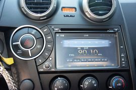 2014款双龙爱腾2.0T两驱手动进取柴油版