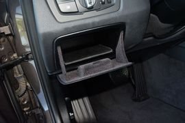 2015款宝马320i进取型