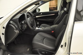 2010款英菲尼迪G25豪华运动型