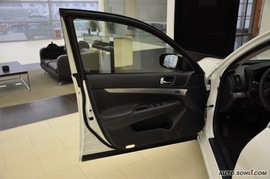 2010款英菲尼迪G25豪华运动型