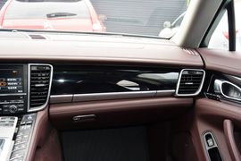 2014款保时捷Panamera