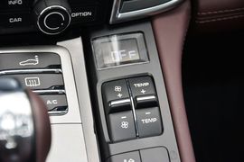 2014款保时捷Panamera