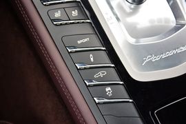 2014款保时捷Panamera