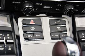 2014款保时捷Panamera