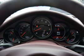 2014款保时捷Panamera
