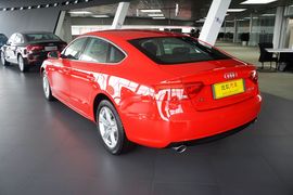 2014款奥迪A5掀背45TFSI