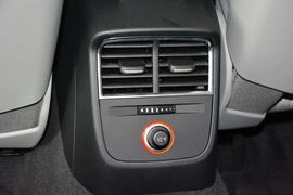 2014款奥迪A3两厢35TFSI舒适型
