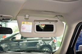 2015款Jeep自由客2.4L运动版