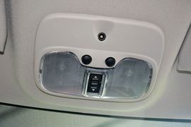 2015款Jeep自由客2.4L运动版