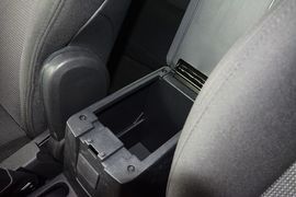 2015款Jeep自由客2.4L运动版