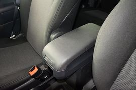 2015款Jeep自由客2.4L运动版